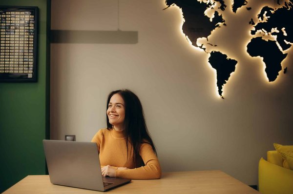 Choix d'un hôtel à Pézenas : la présence d'un bibliothèque vous sera bénéfique